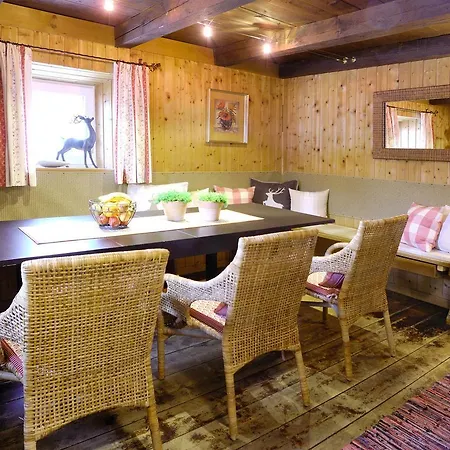 Holiday Haus Hungerbichl הולרבאך איםפינצגאו